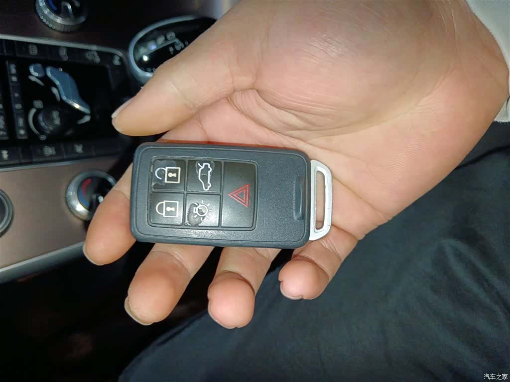 Volvo XC60, 2016 11