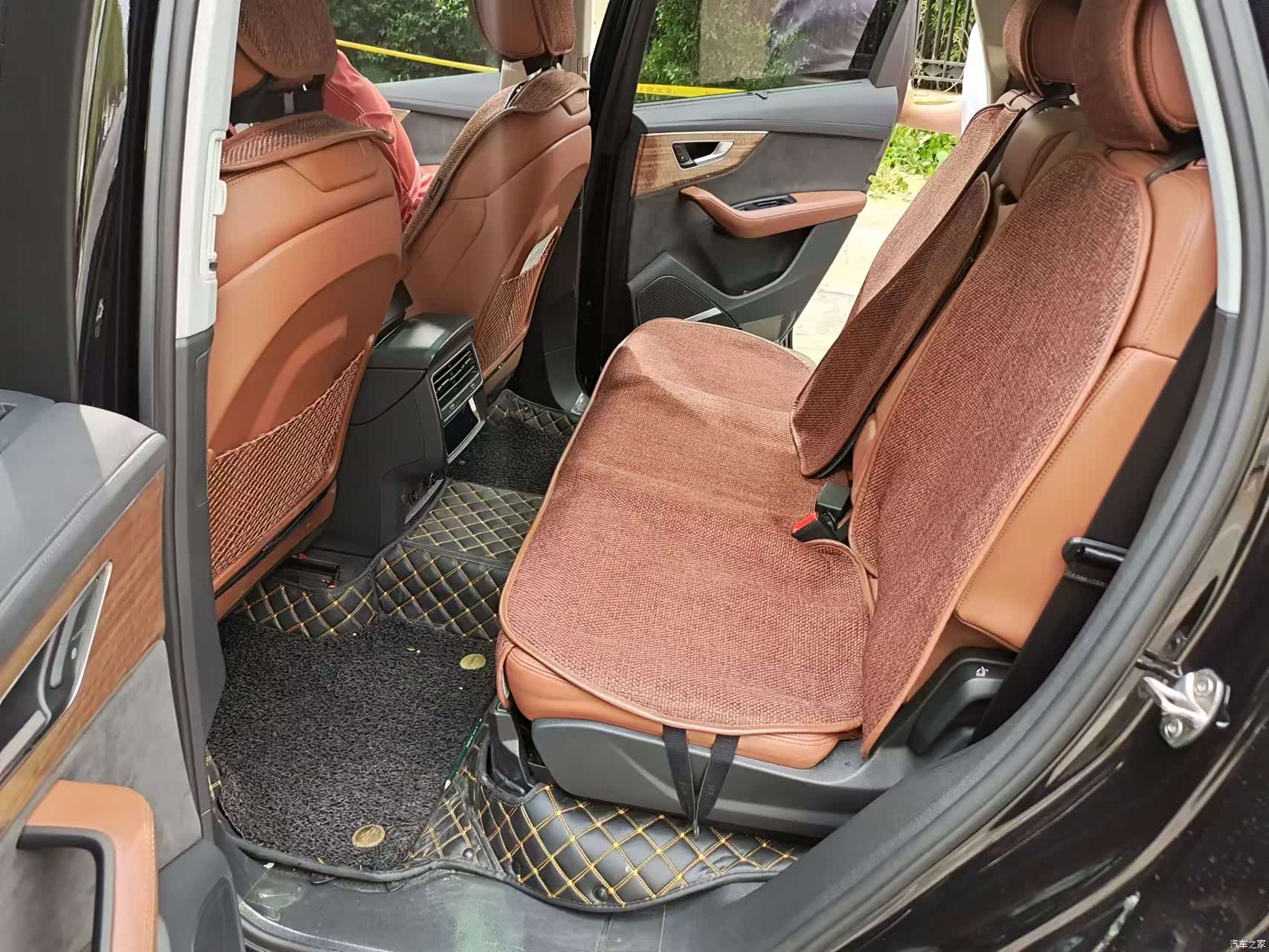 Audi Q7, 2021 8