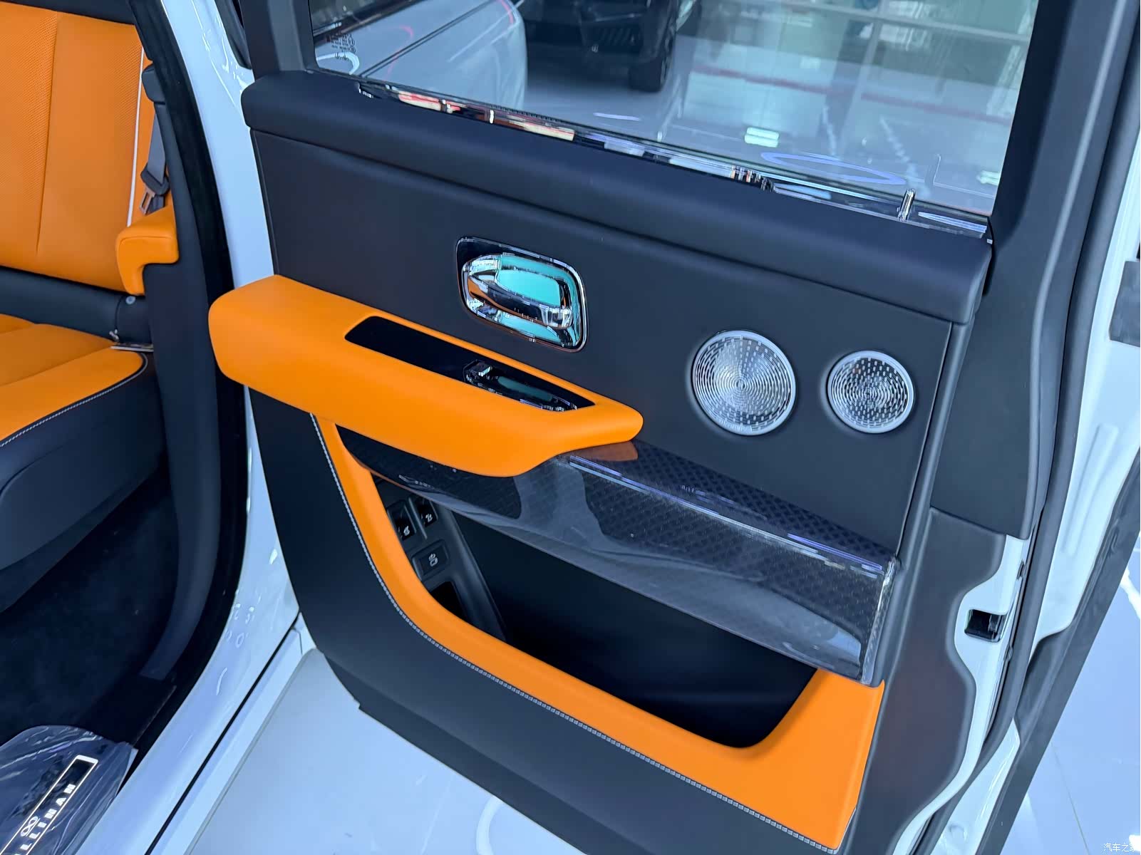 Rolls-Royce Cullinan, 2026 11