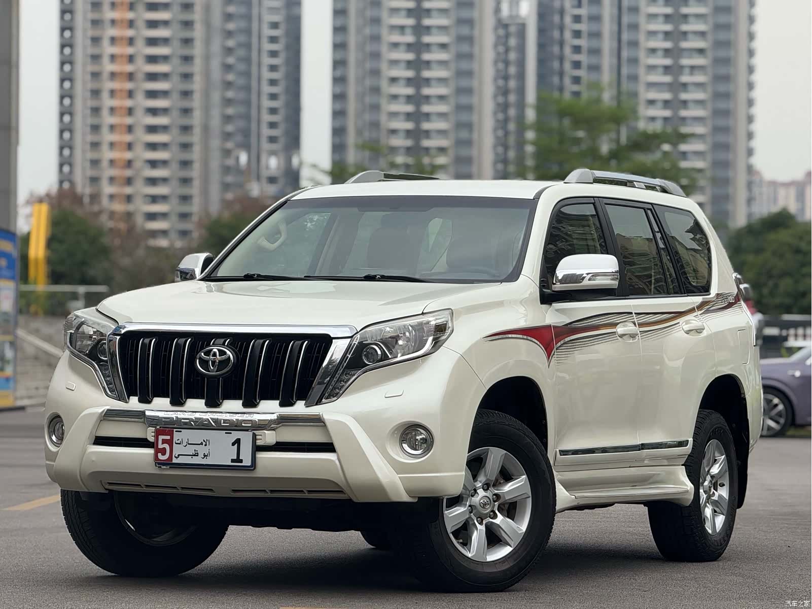 Toyota Prado, 2015 1