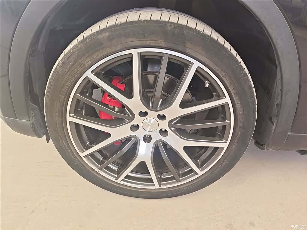 Maserati Levante, 2018 25