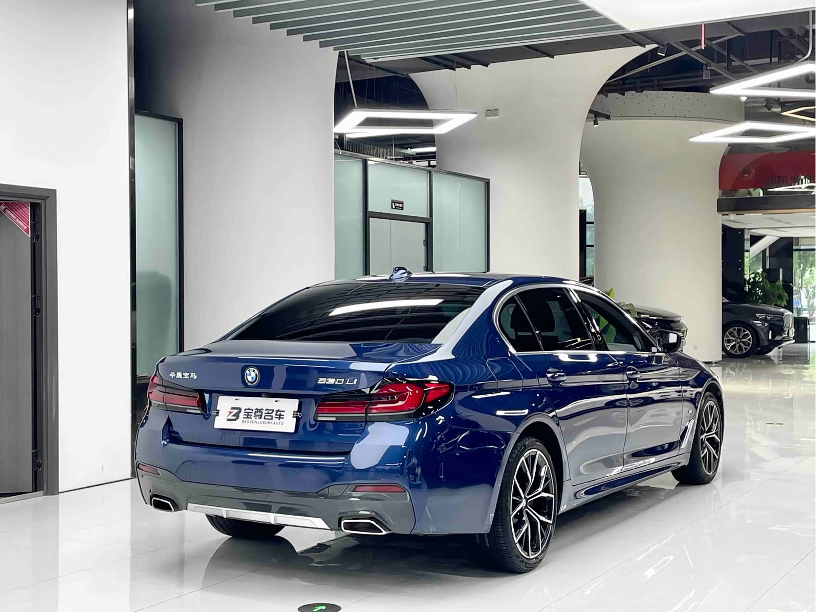 BMW 5 Series, 2022 16