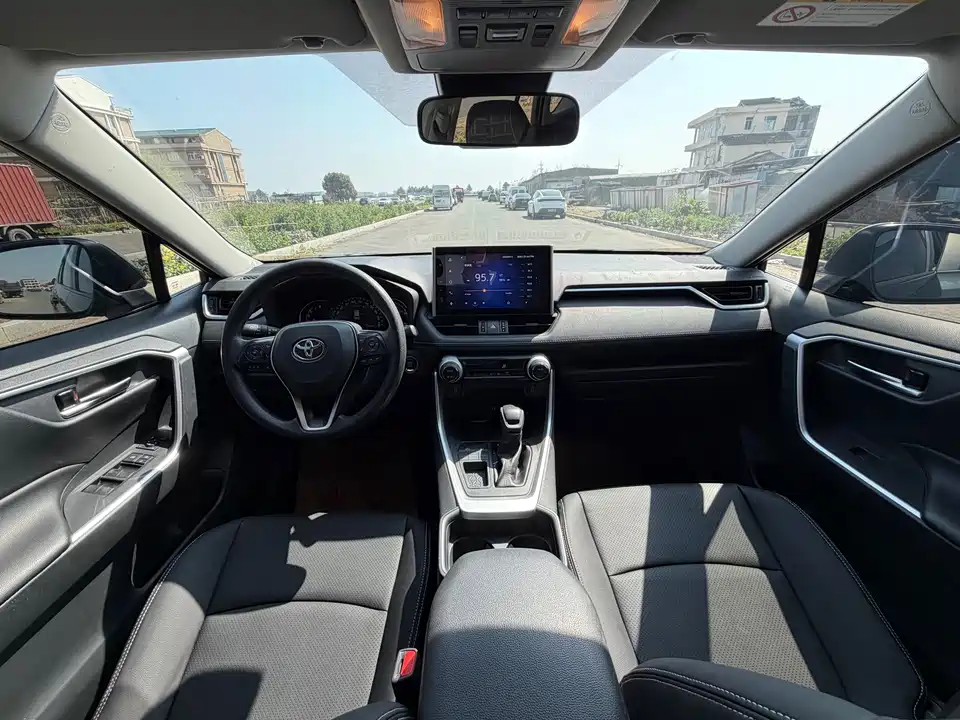 Toyota RAV4 Rongfang