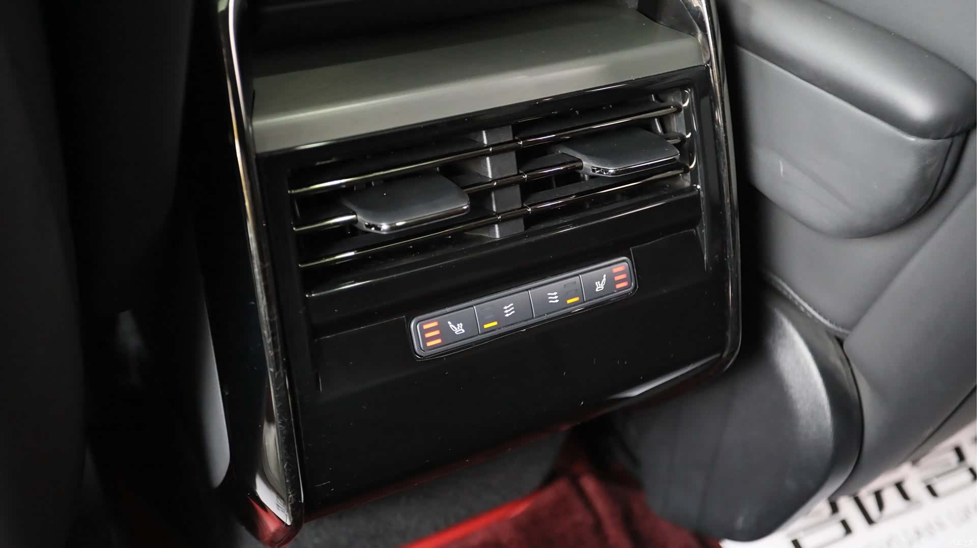 Land Rover Range Rover, 2023 15