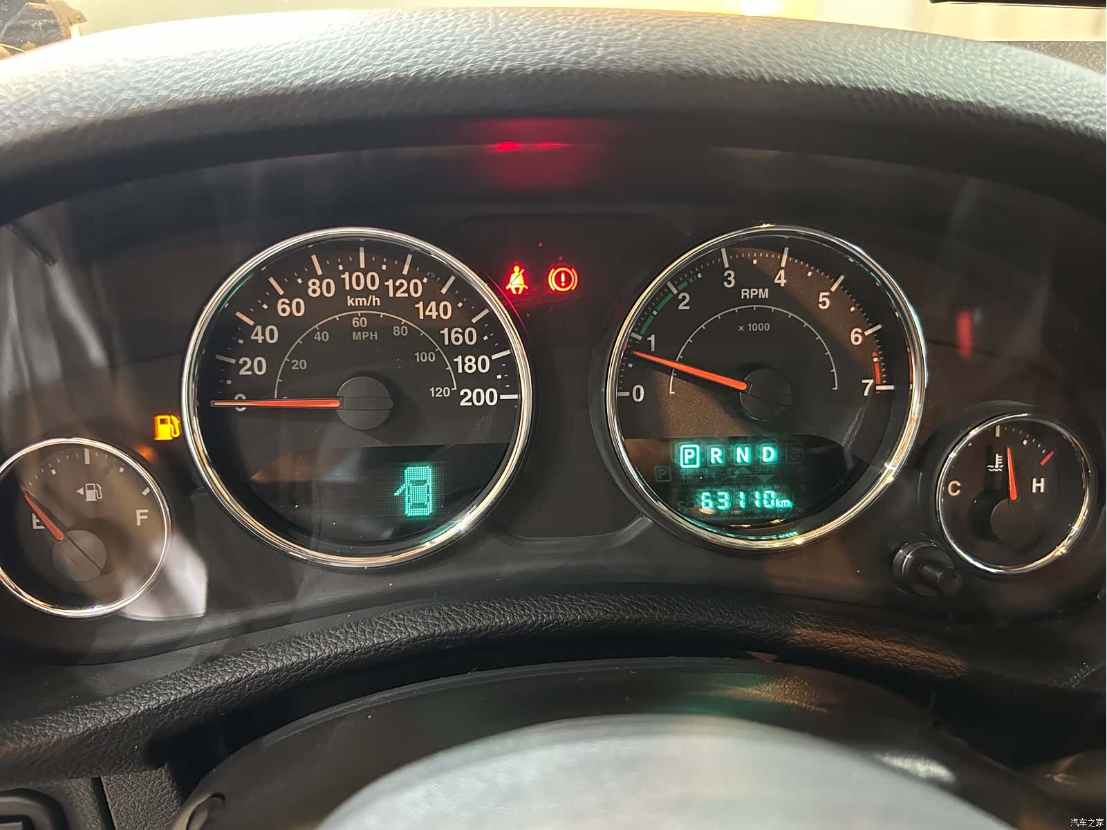 Jeep Wrangler, 2019 9