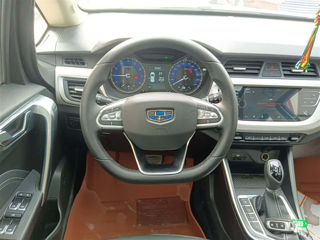 Geely X3, 2021 11