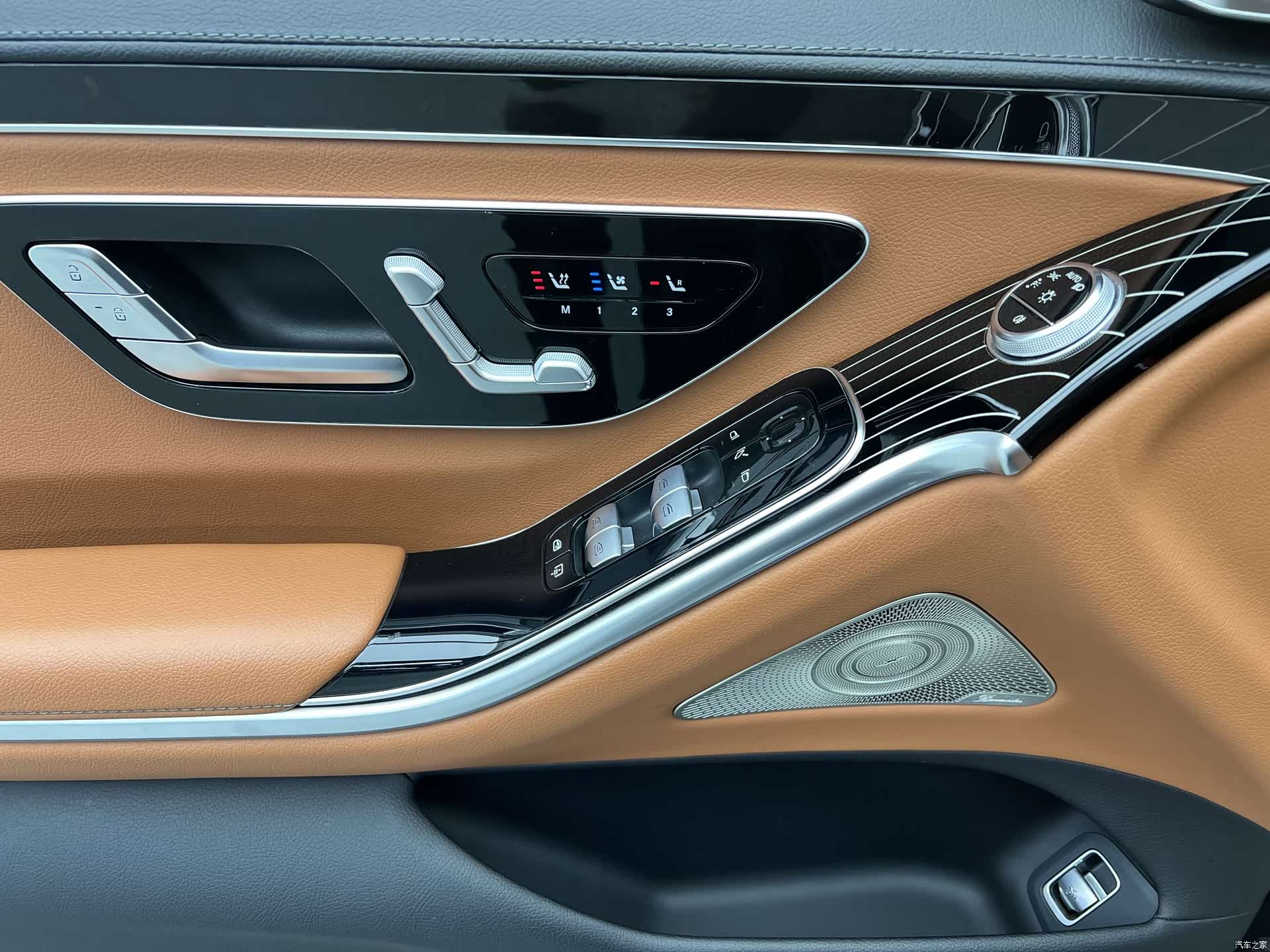 Mercedes-Benz S-Class, 2023 7
