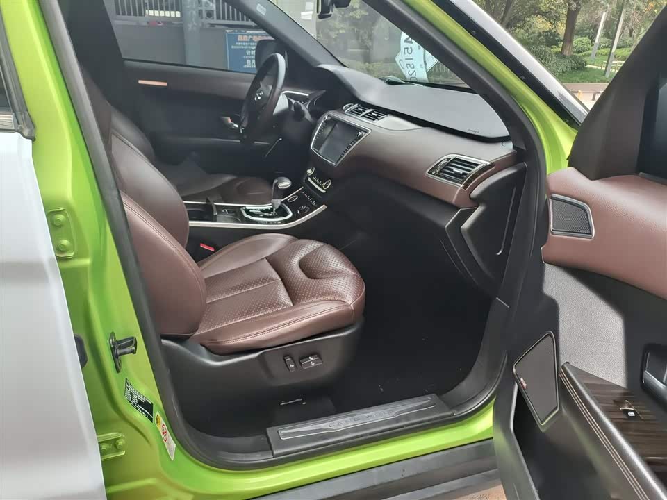 Landwind X7