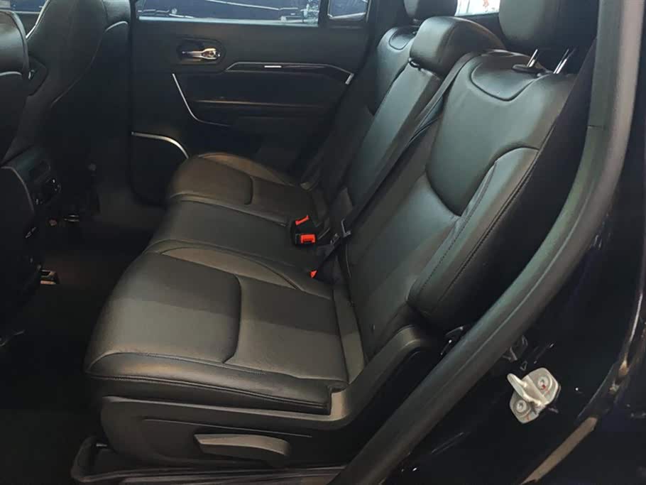 Jeep Grand Commander