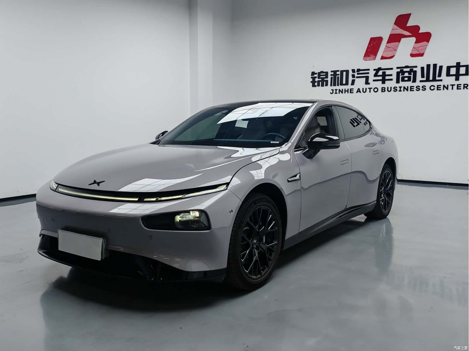 Xpeng P7