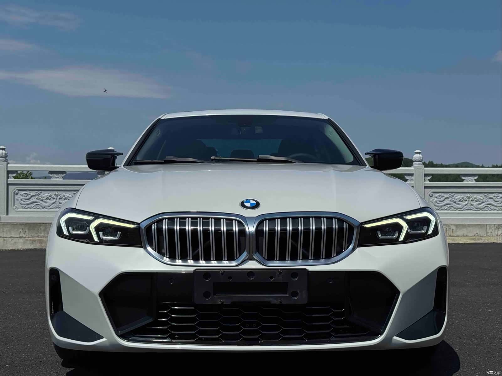 BMW 3 Series, 2023 2