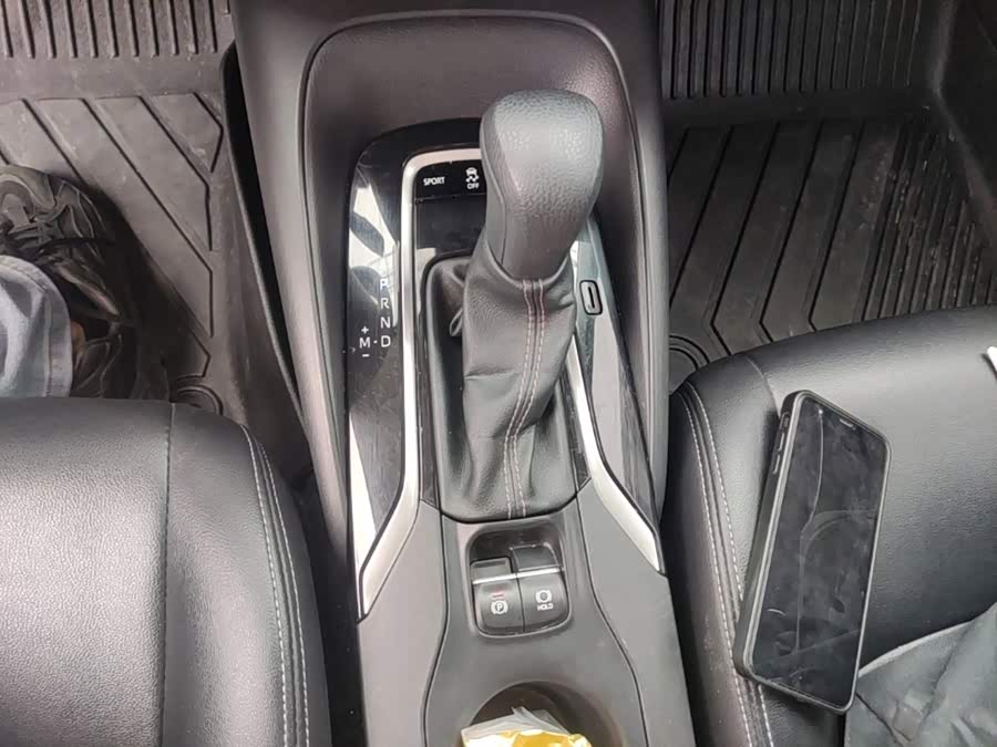 Toyota Corolla 2021, фото 13