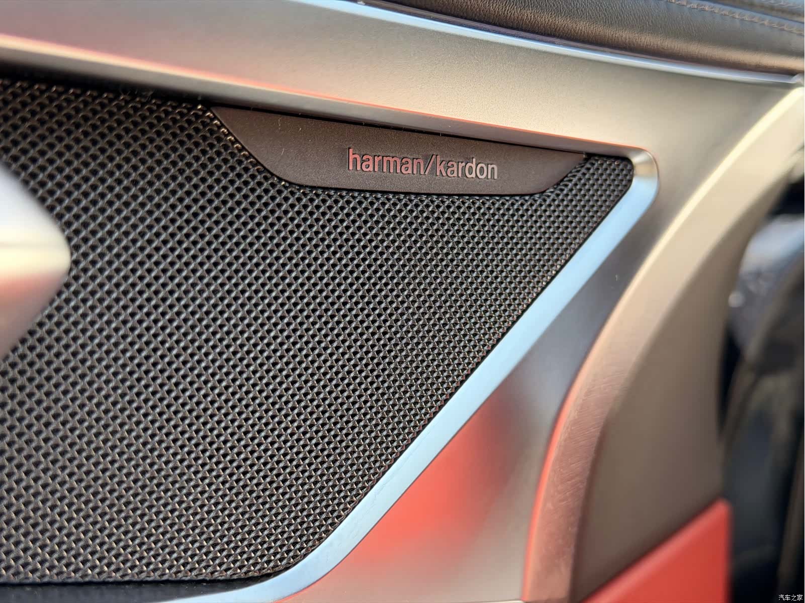 BMW 8 Series, 2024 12