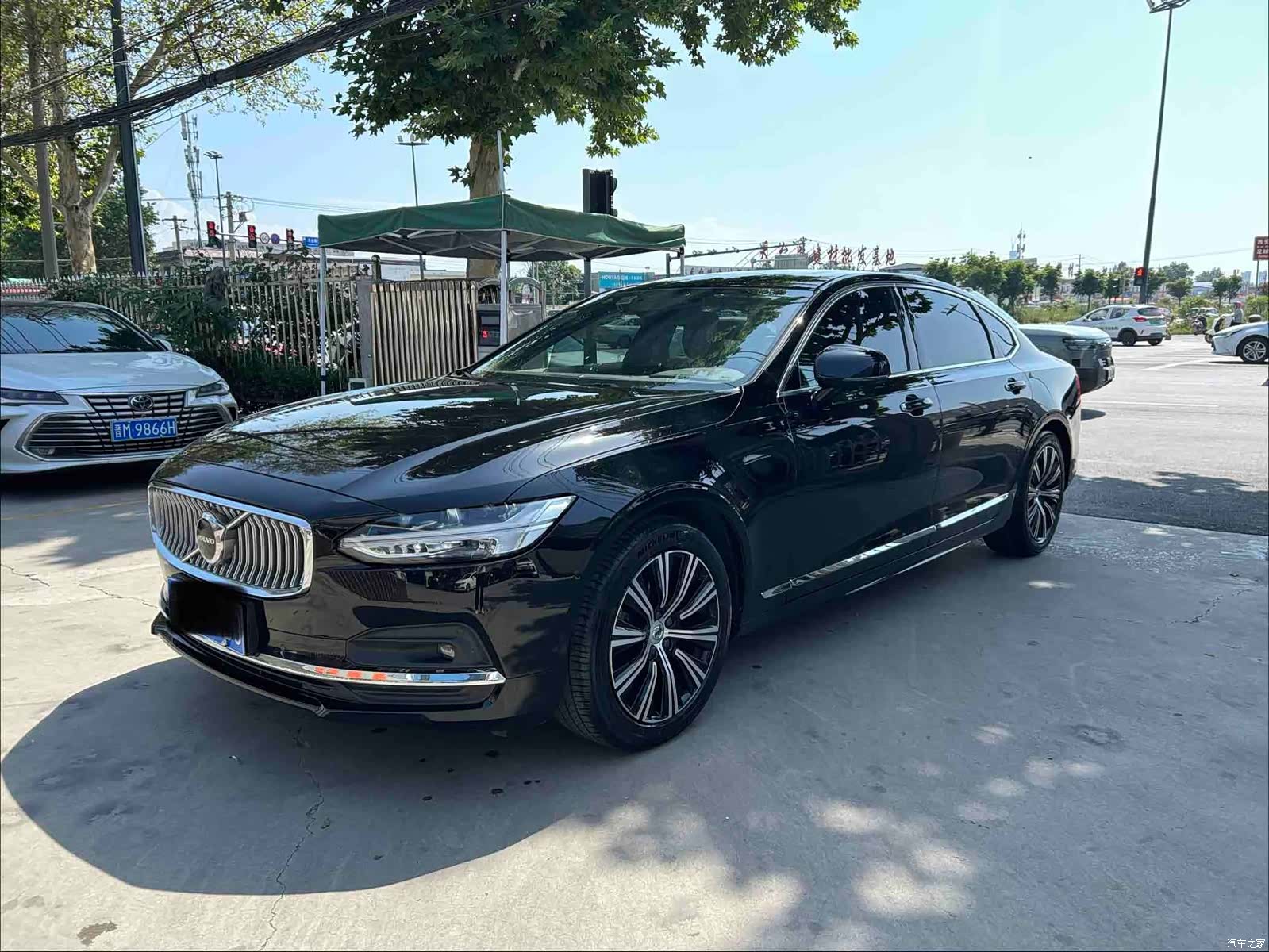 Volvo S90