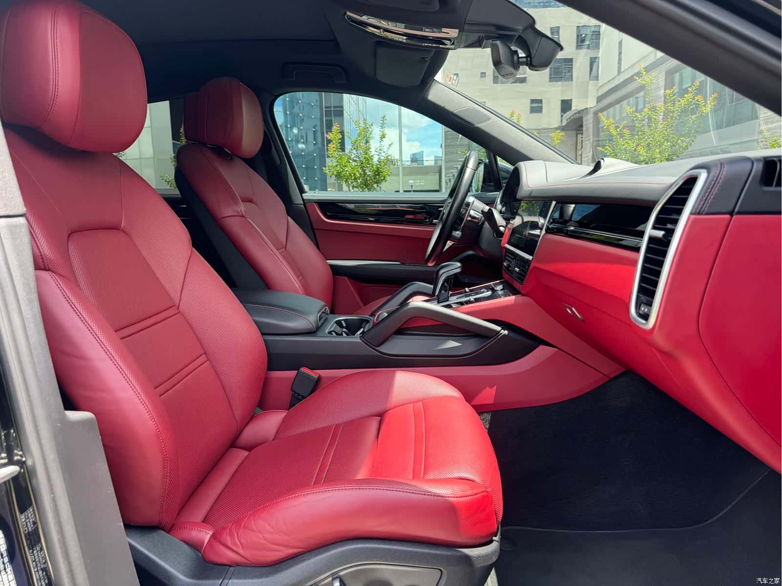Porsche Cayenne, 2020 12