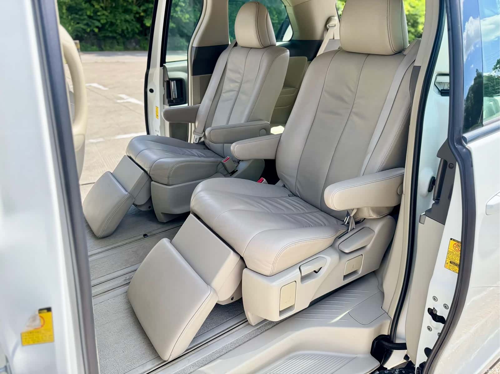 Toyota 7, 2012 все фото