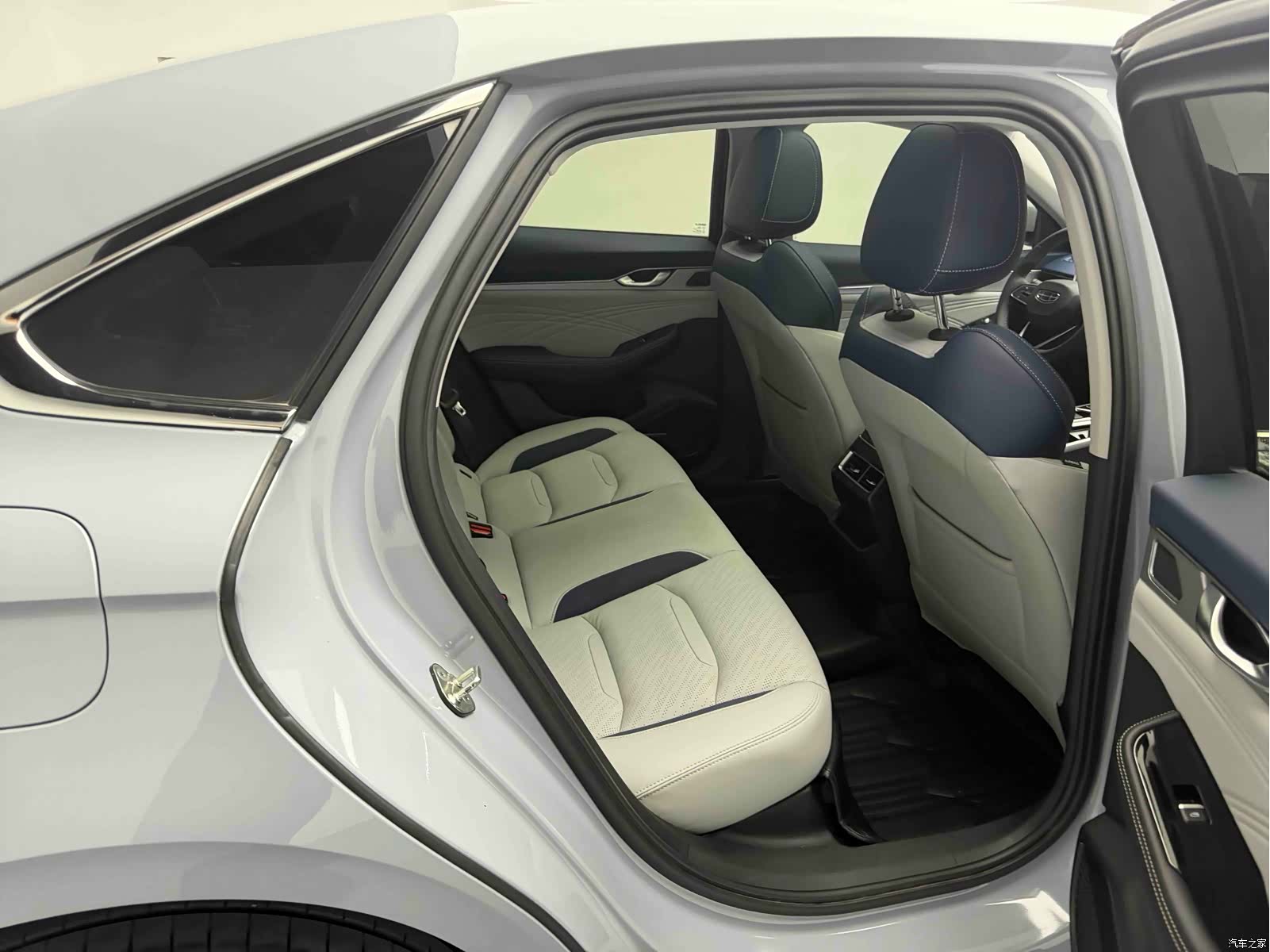 Geely Preface, 2023 6