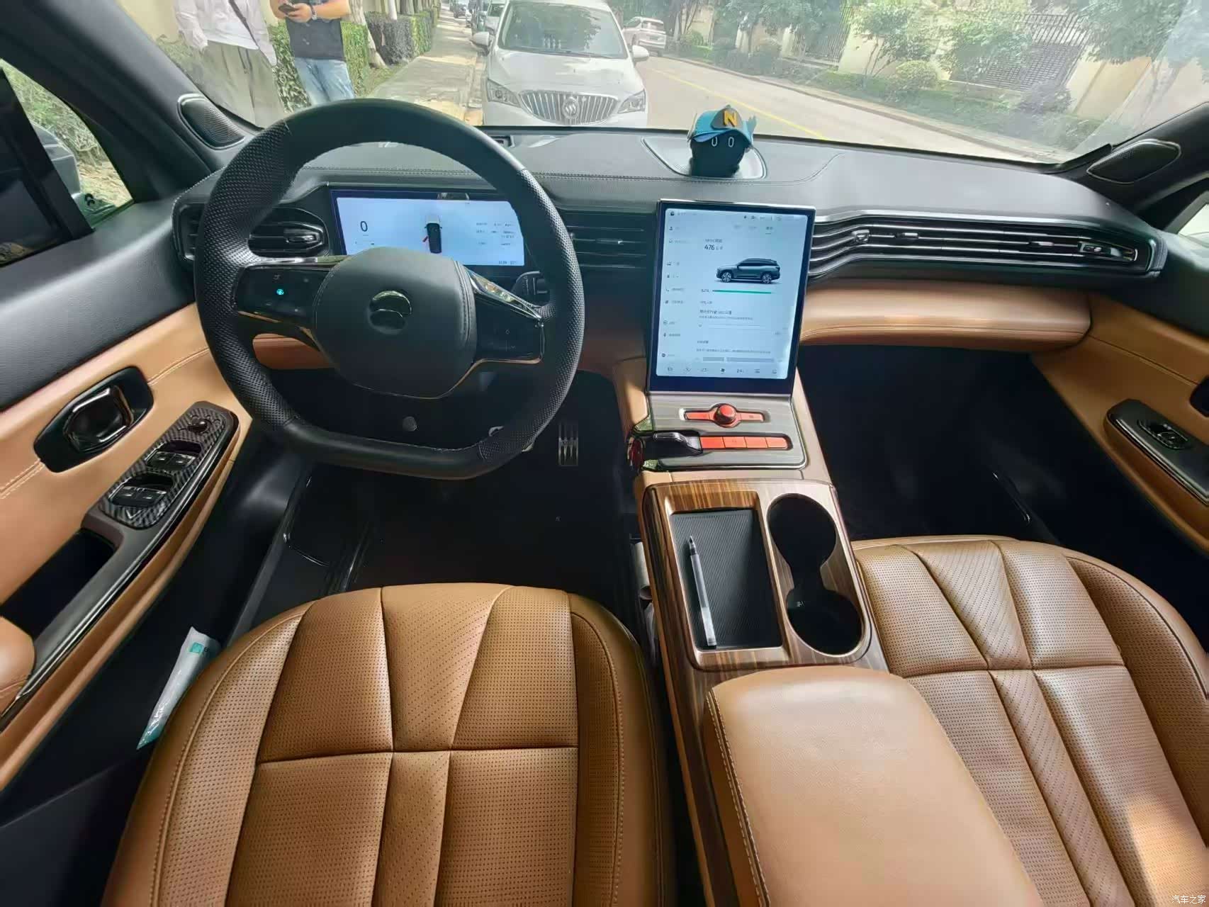 NIO ES8, 2022 3