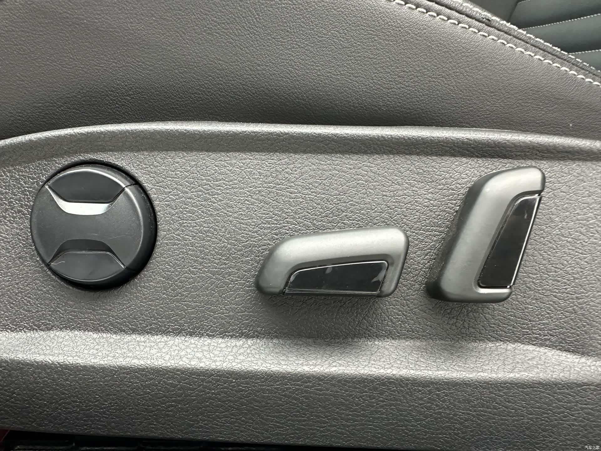 Volkswagen Magotan, 2024 12