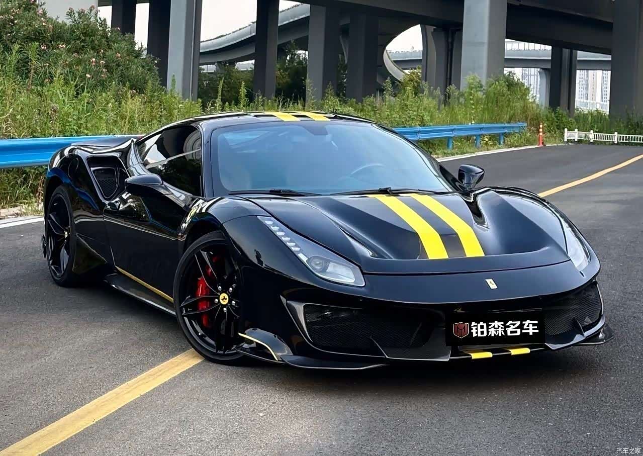 Ferrari 488, 2016 3