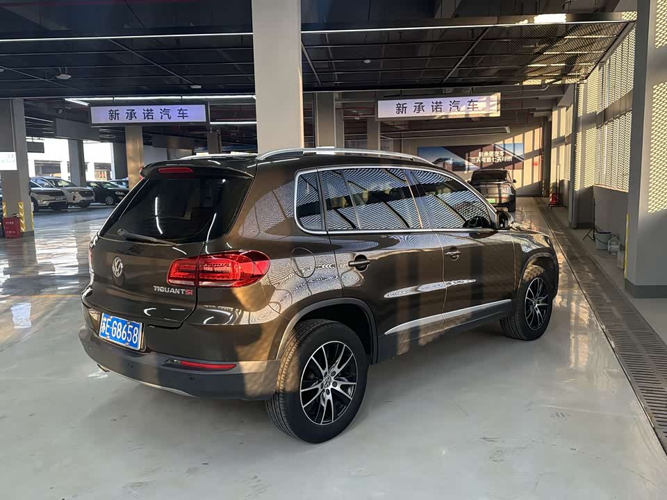 Volkswagen Tiguan