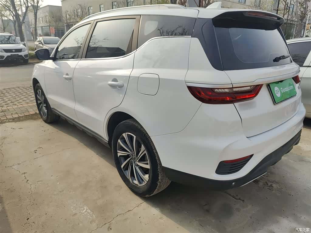 Geely X6, 2020 все фото
