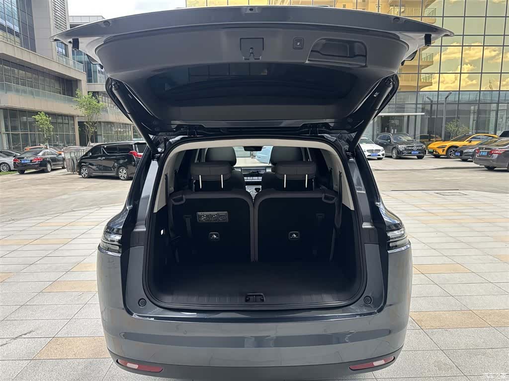 Leapmotor C16, 2025 15