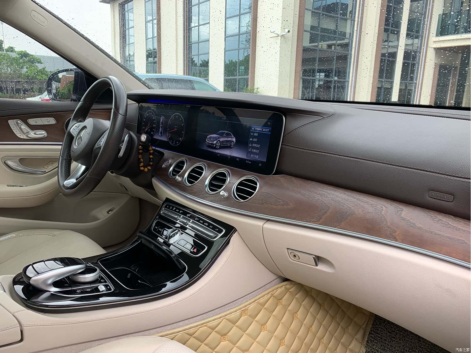 Mercedes-Benz E-Class, 2017 31