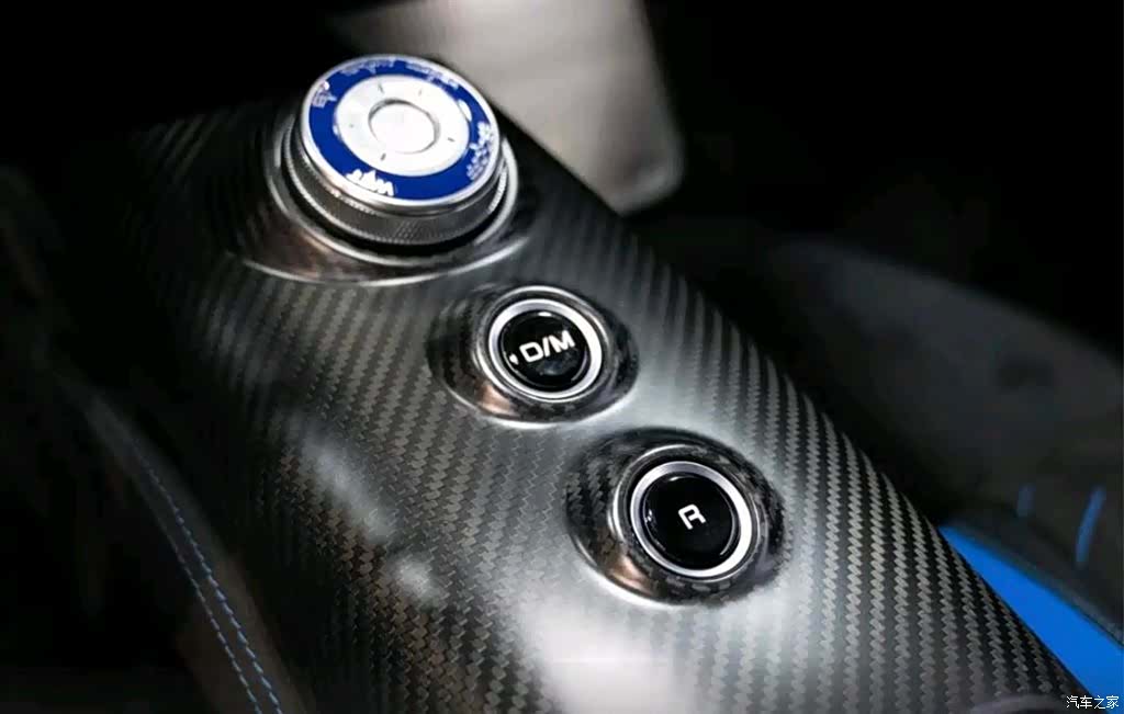 Maserati MC20, 2022 10