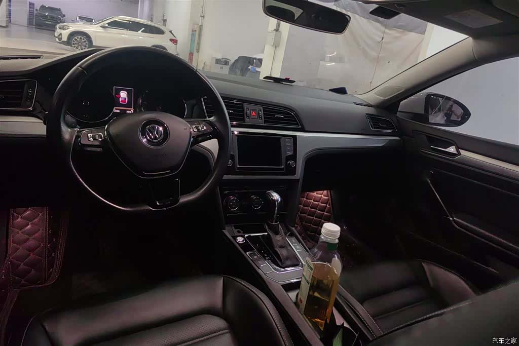 Volkswagen Lamando, 2017 12