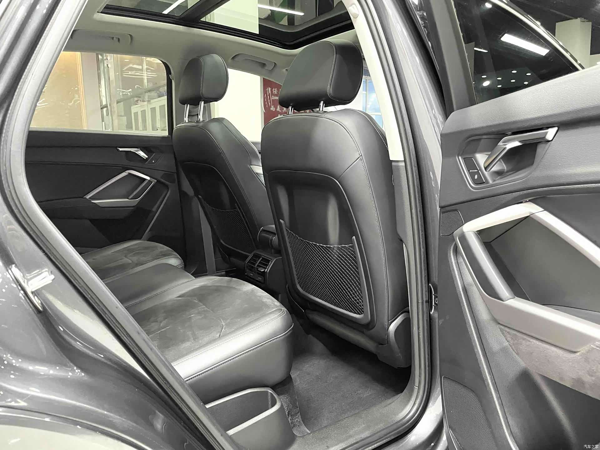 Audi Q3, 2022 13