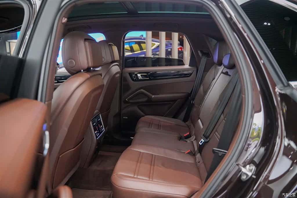 Porsche Cayenne, 2019 13
