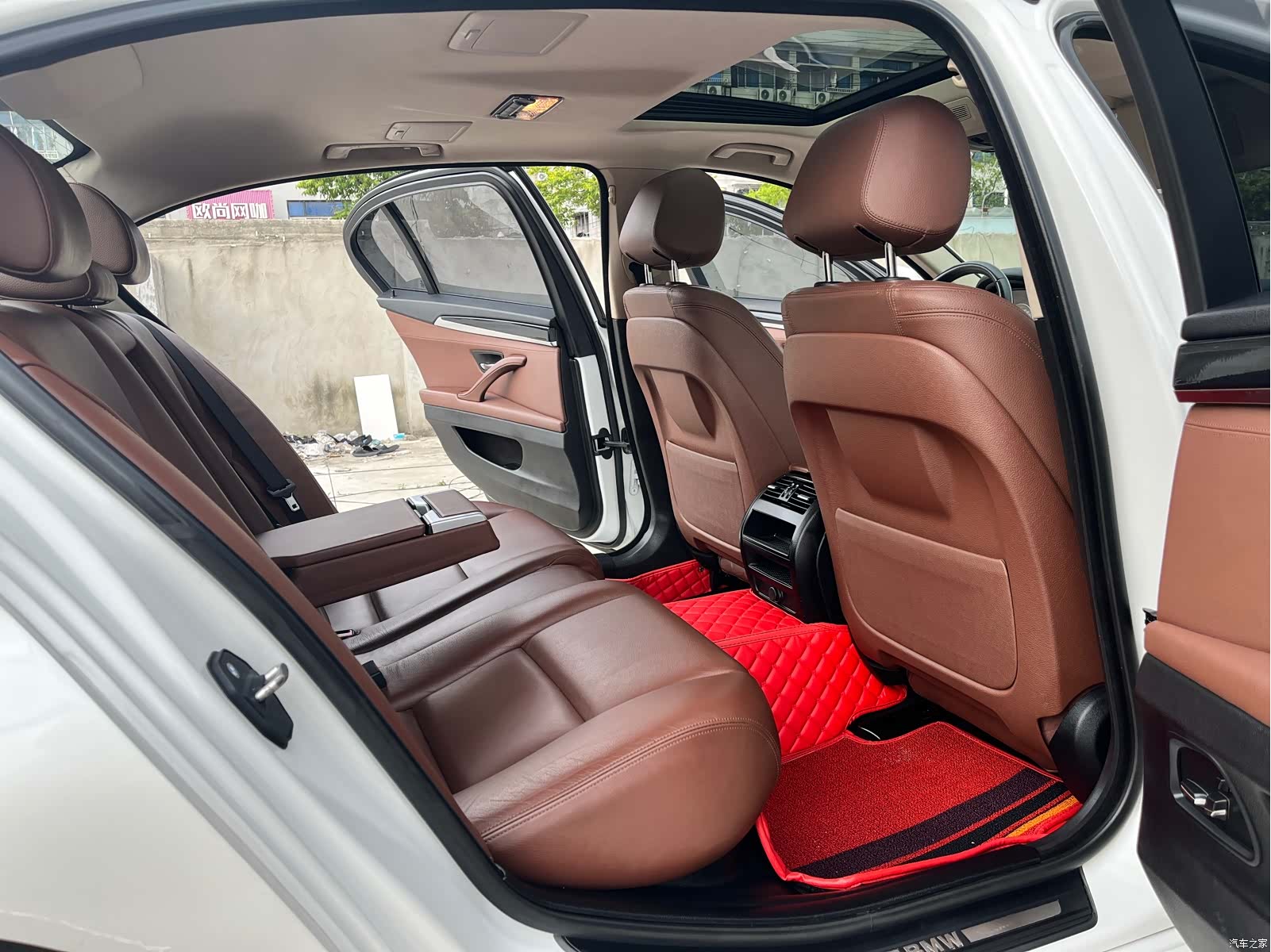 BMW 5 Series, 2016 14