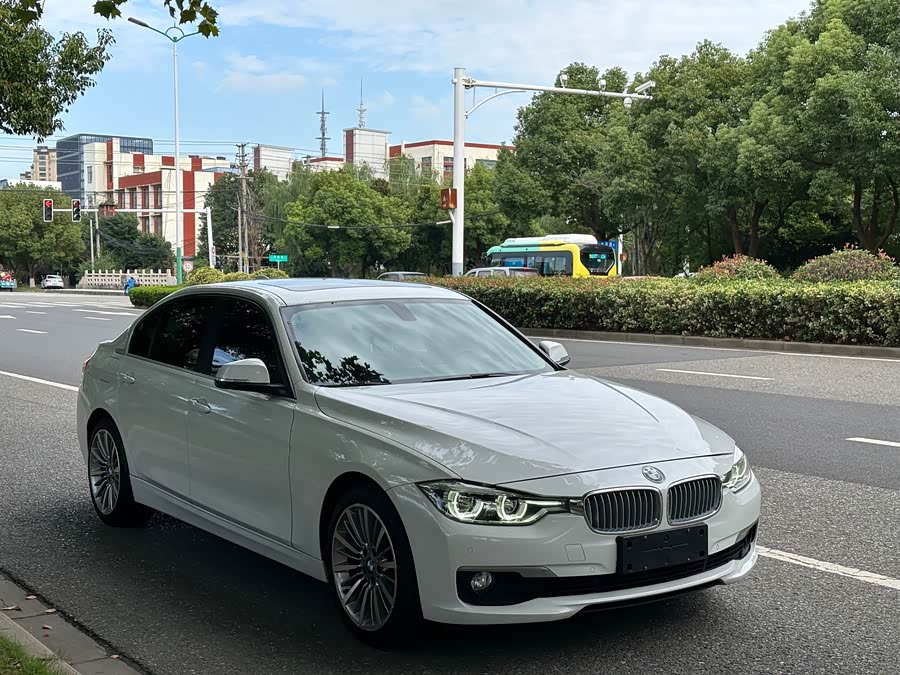 BMW 3 Series 2019, фото 3