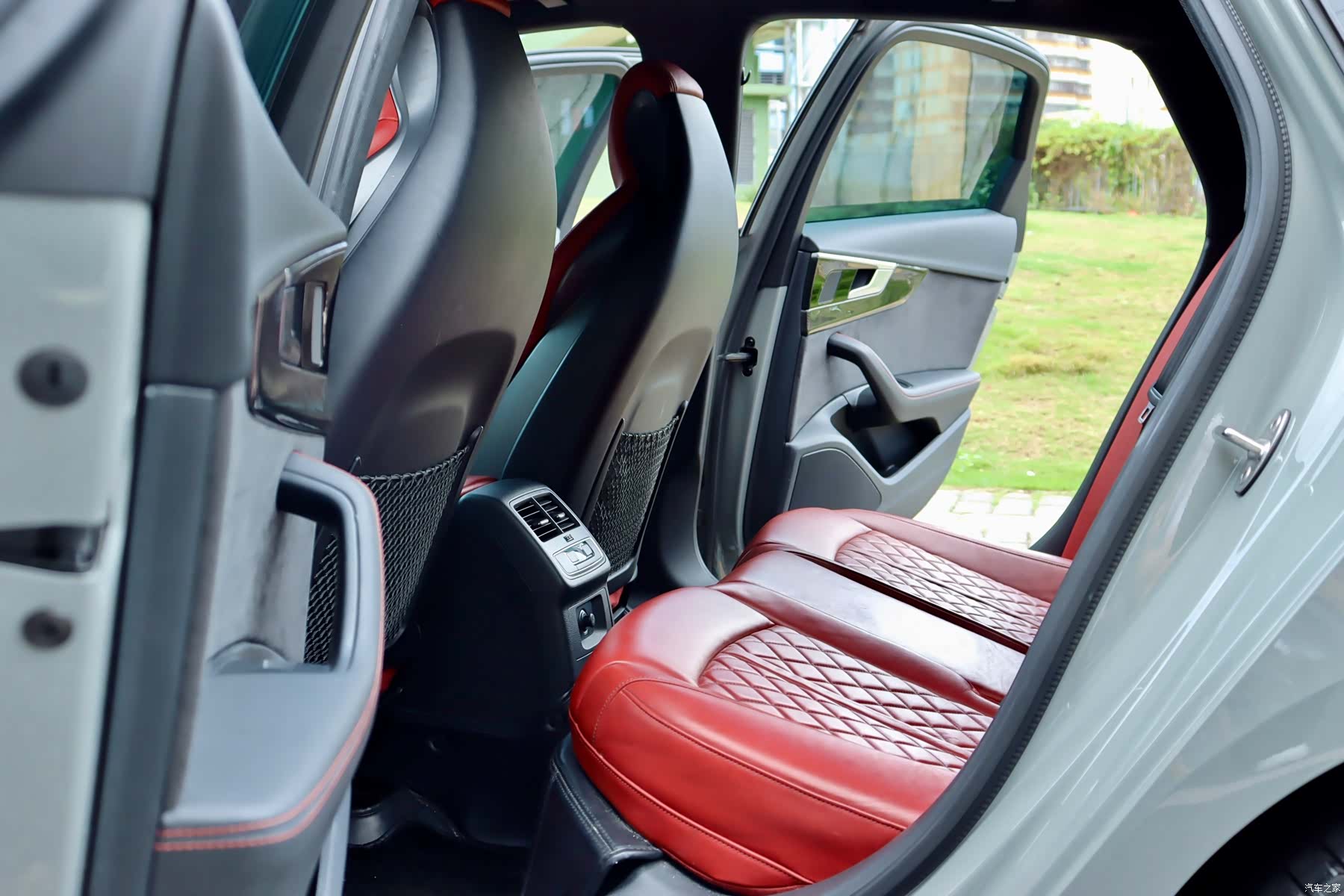Audi S4, 2022 9