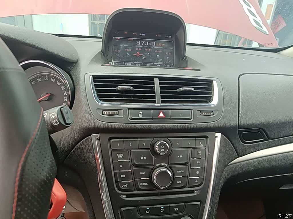 Buick Encore, 2015 13