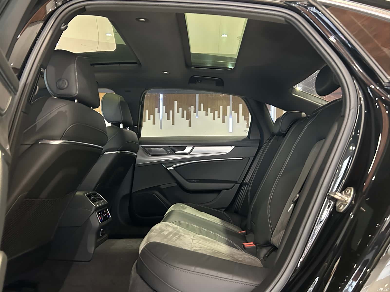 Audi A6L, 2021 21