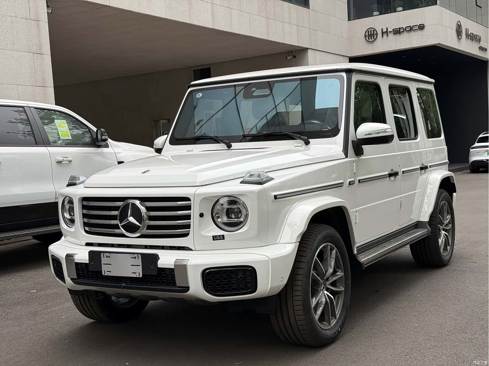 Mercedes-Benz G-Class, 2026 4