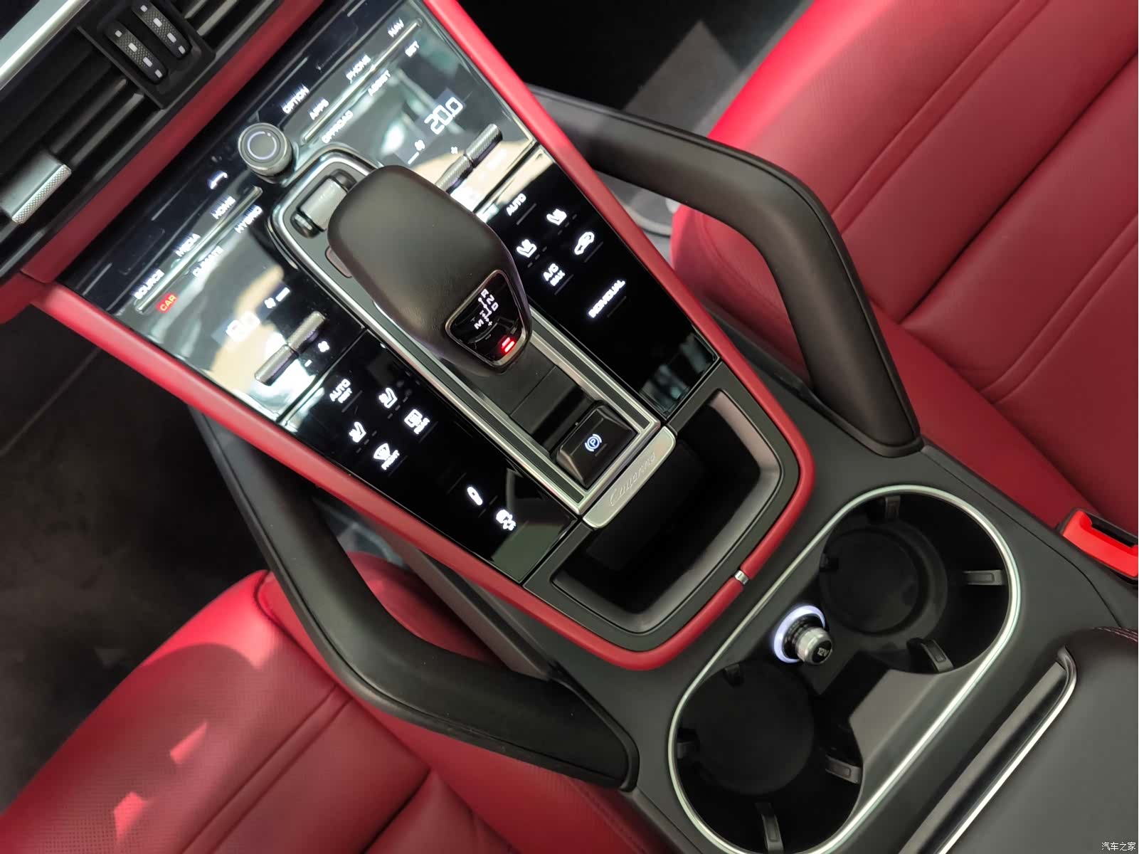 Porsche Cayenne, 2021 14