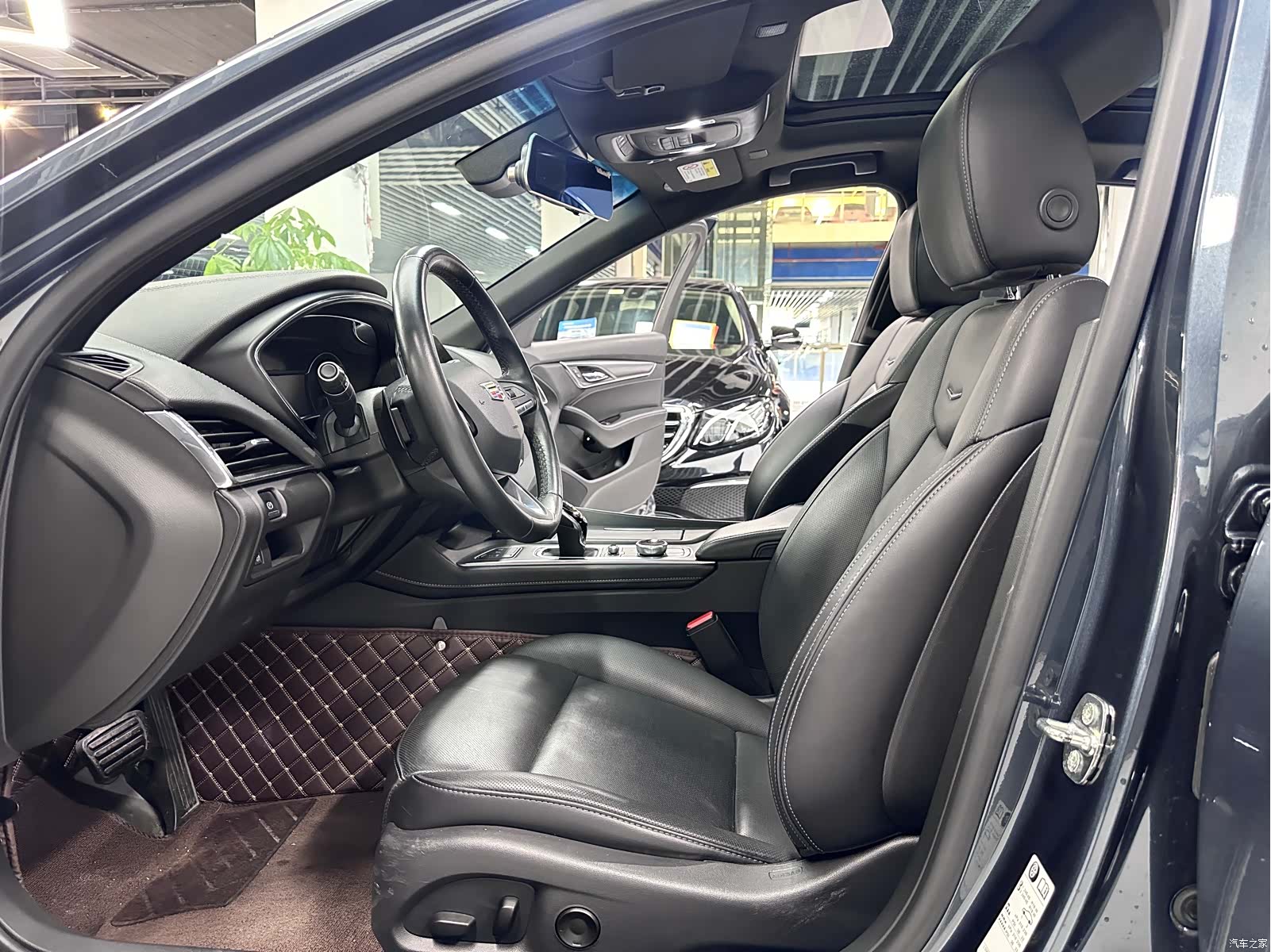 Cadillac CT5, 2022 4