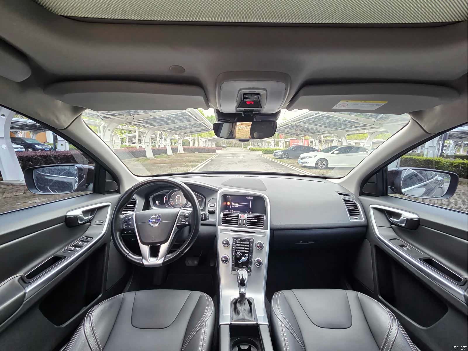 Volvo XC60, 2017 14