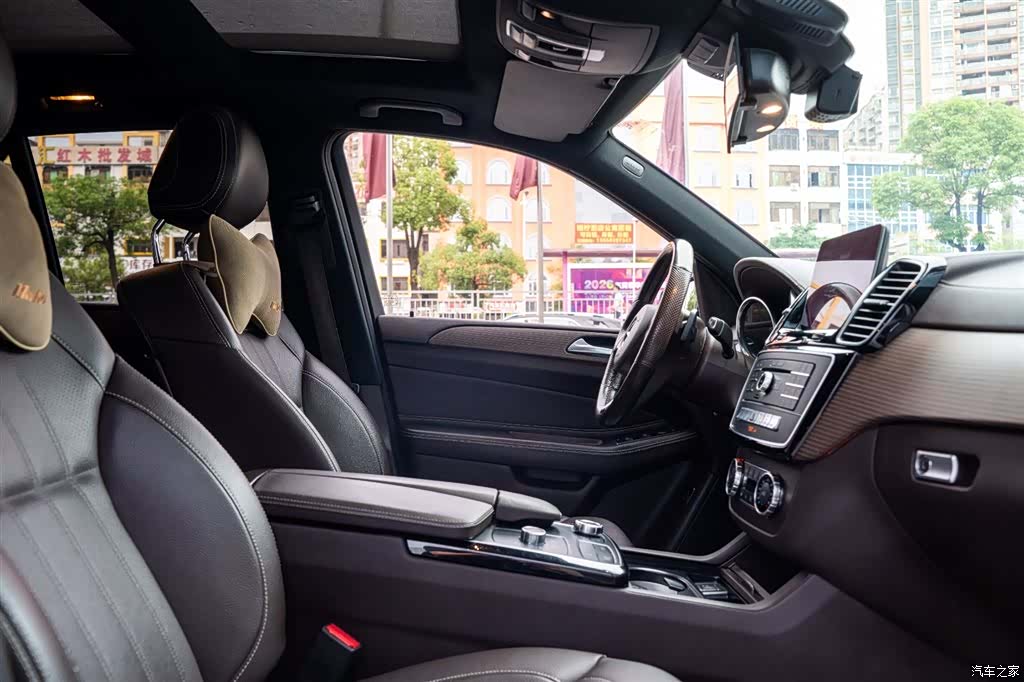 Mercedes-Benz GLE, 2018 10