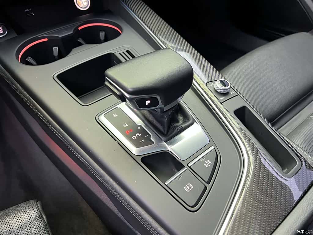 Audi A4L, 2022 20