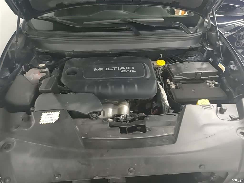 Jeep Cherokee, 2017 16