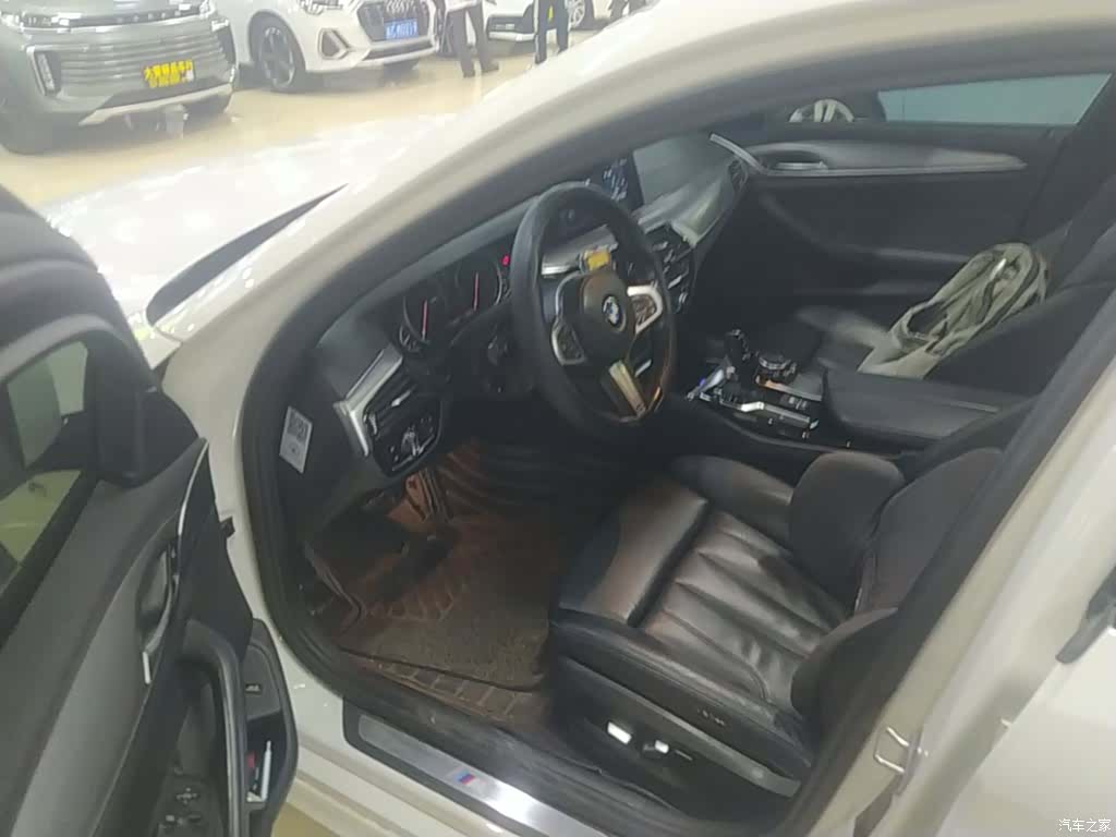 BMW 5 Series, 2018 12