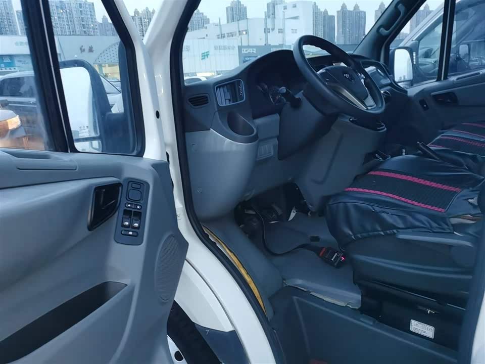 Foton Tuano Foton Tuano