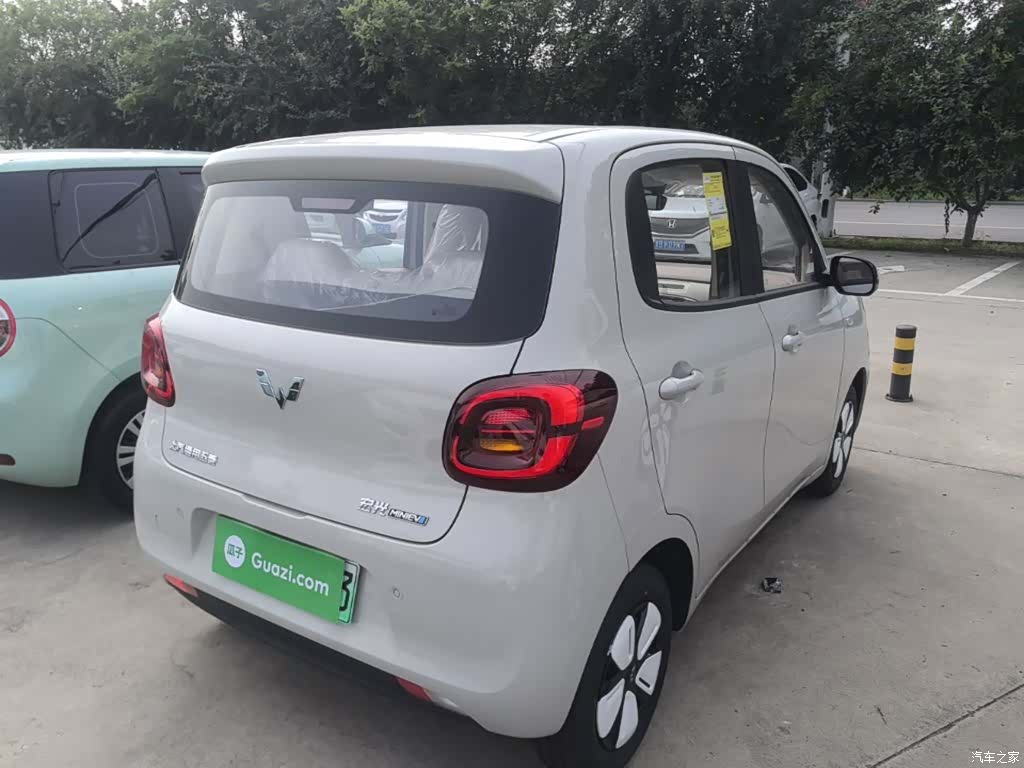 Wuling MINIEV, 2026 7