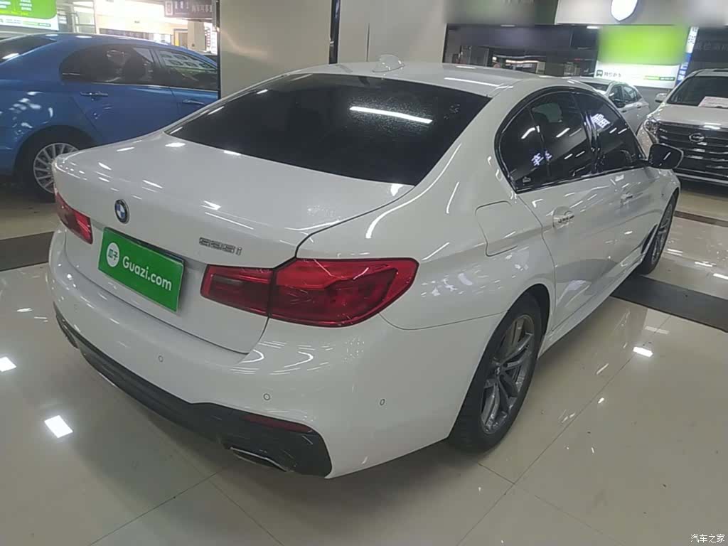BMW 5 Series, 2018 все фото