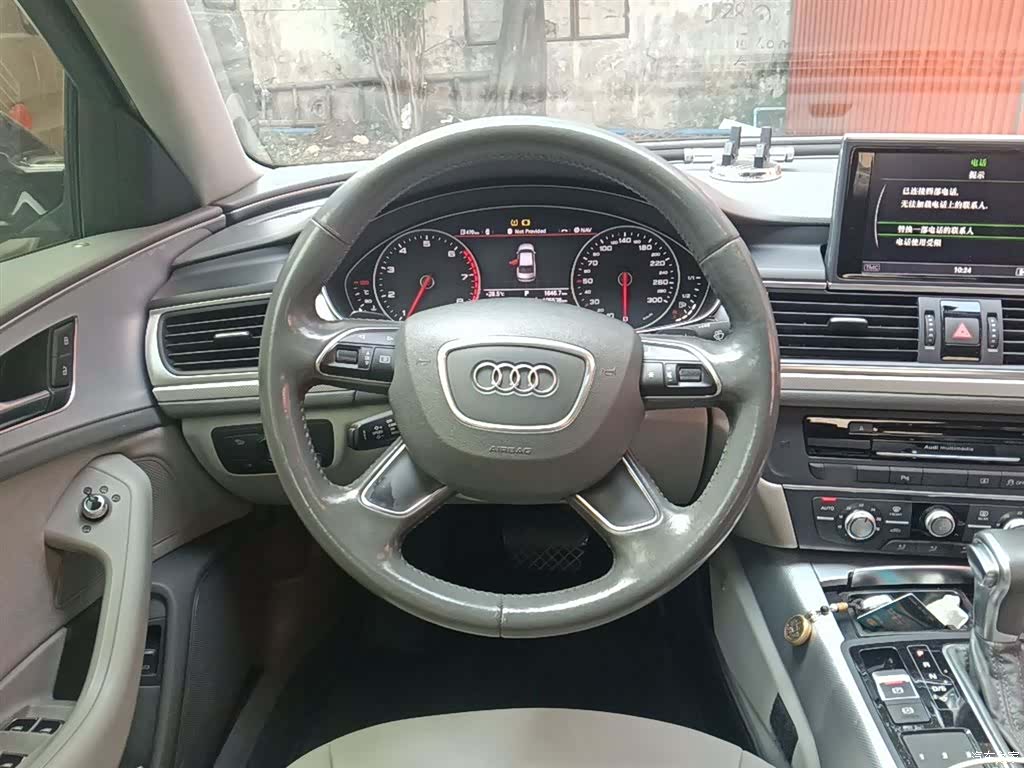 Audi A6L, 2015 3