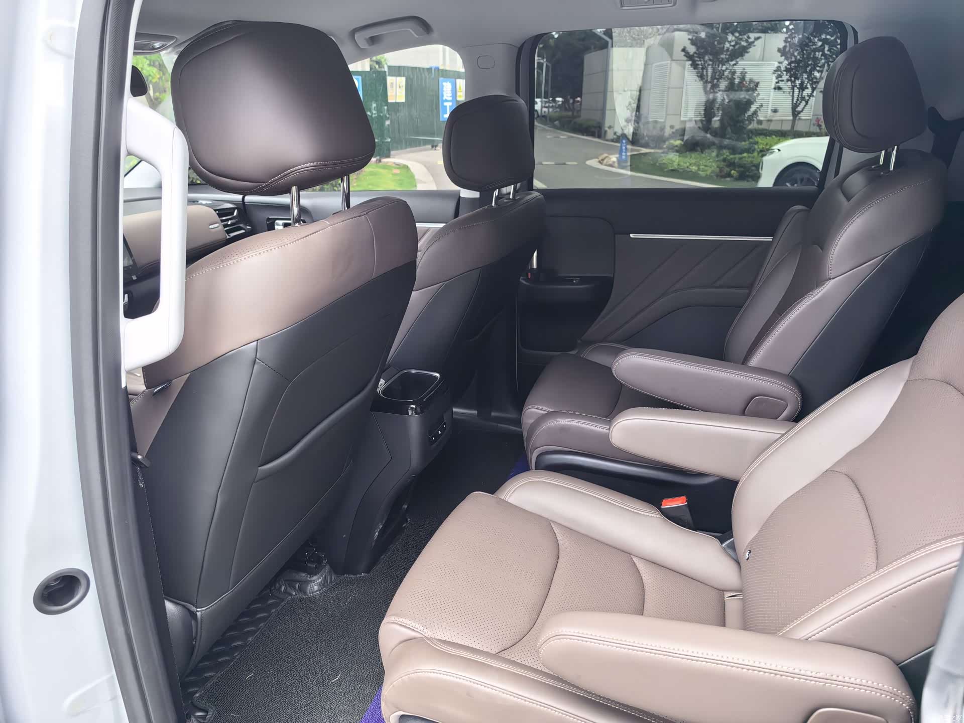 Wuling 730, 2025 8
